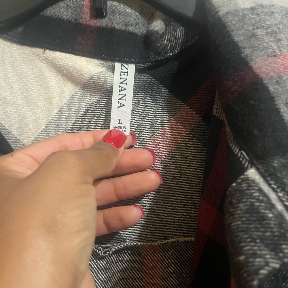 Plaid Button-Up Jacket - Picture 4 of 4